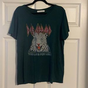 Daydream Def Leopard tee